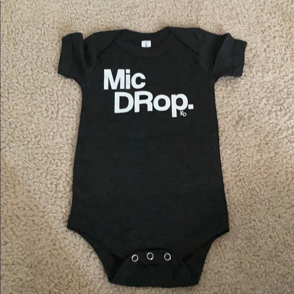 Mic drop onsie kaan’s design
